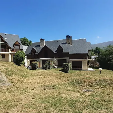 Appartamento Joli Triplex 3 Etoiles, Avec Jardin Et Cheminee