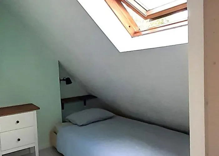 Joli Triplex 3 Etoiles, Avec Jardin Et Cheminee * Génos