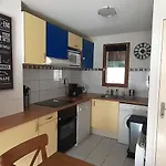 Joli Triplex 3 Etoiles, Avec Jardin Et Cheminee
